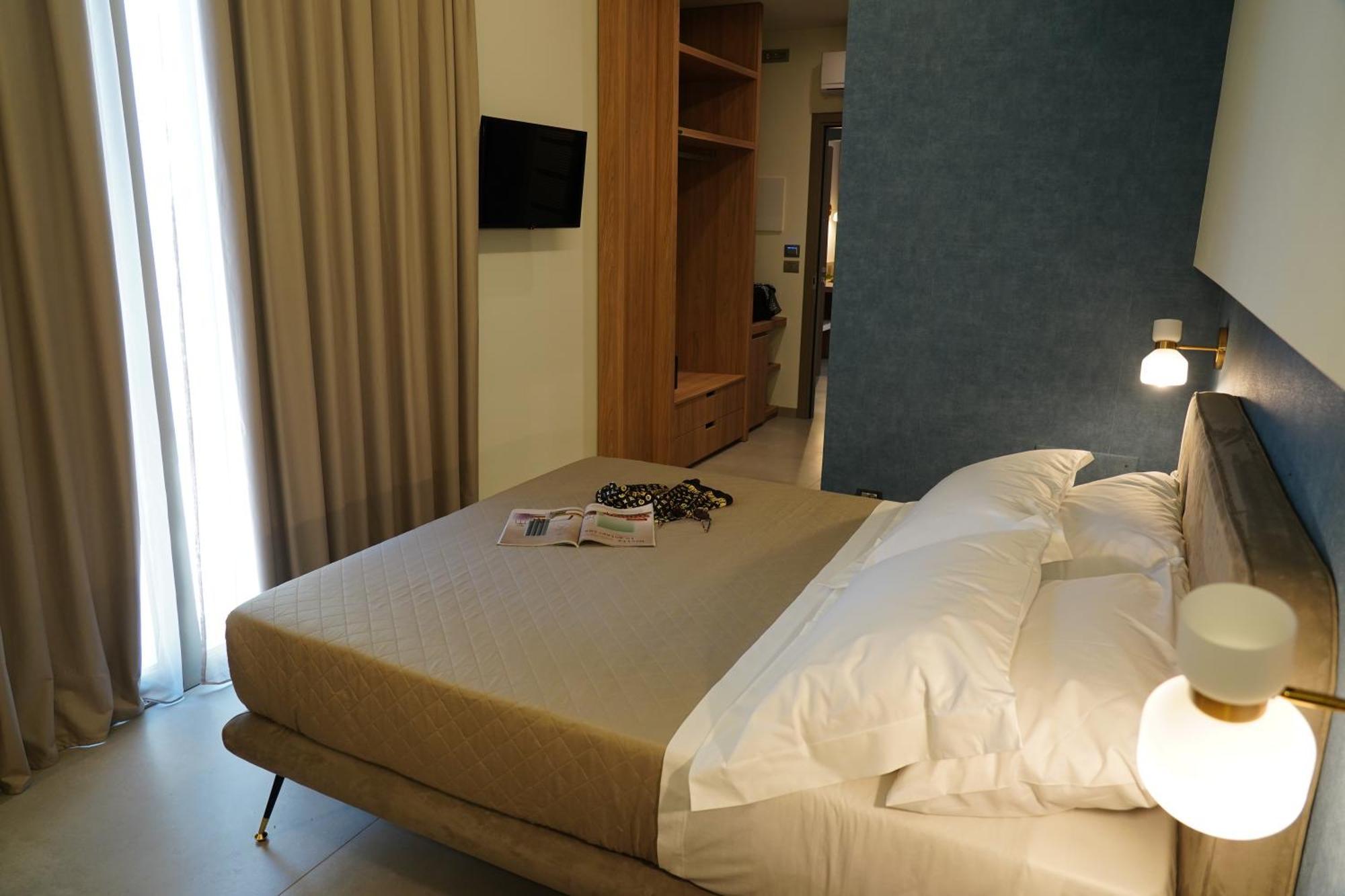 10 Catalani Rooms Porto Cesareo Exterior photo
